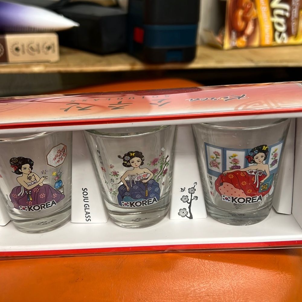 Korean Soju Shot Glasses 3-piece set